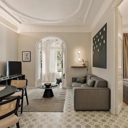 Cumulus - 2 Bedrooms And Balcony In De Gracia *