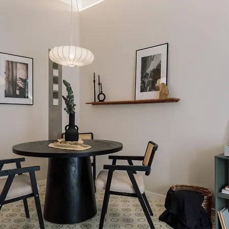 Cumulus - 2 Bedrooms And Balcony In De Gracia 公寓